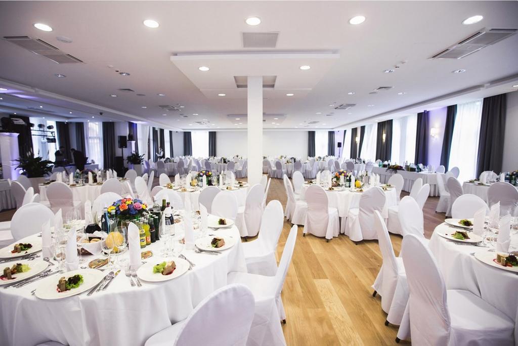 Mercure Wiazowna Brant מראה חיצוני תמונה