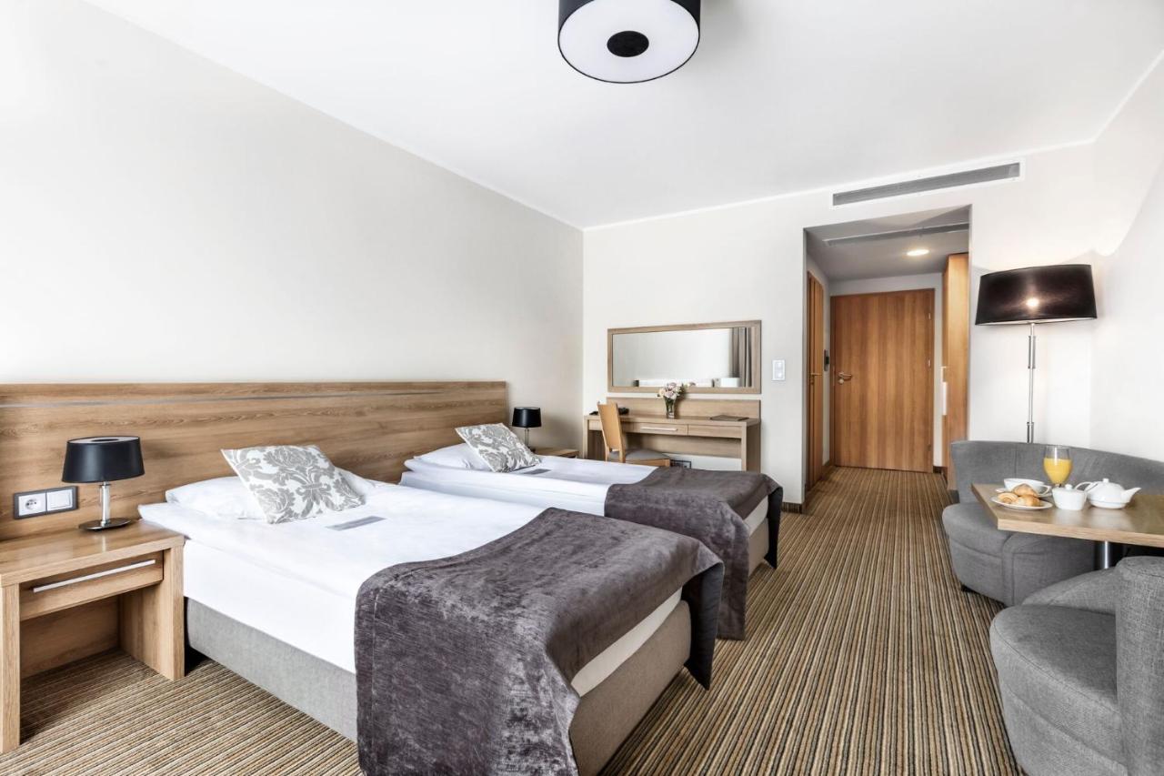 Mercure Wiazowna Brant מראה חיצוני תמונה